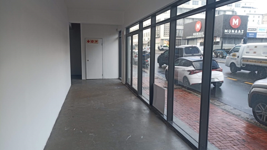To Let commercial Property for Rent in Woodstock Western Cape